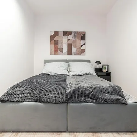 Apartly - &a * Štetín