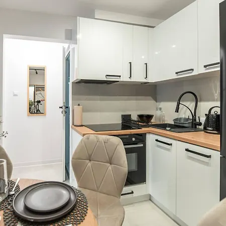 Apartly - &a Διαμέρισμα Στσέτσιν